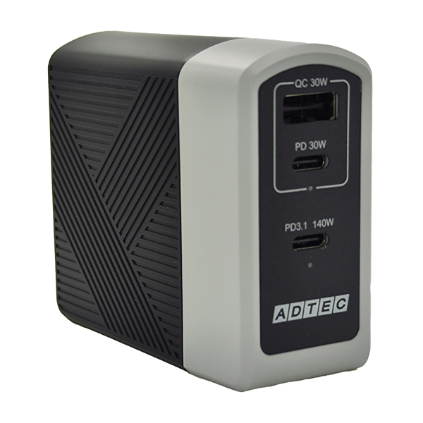Power Delivery 3.1対応 GaN AC充電器/140W/USB Type-C 2ポート Type-A 1ポート/ブラック