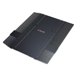 NetShelter SX 750mm Wide x 1070mm Deep Networking Roof