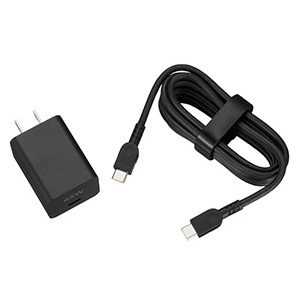 ACアダプタ（USB-C・小型軽量）