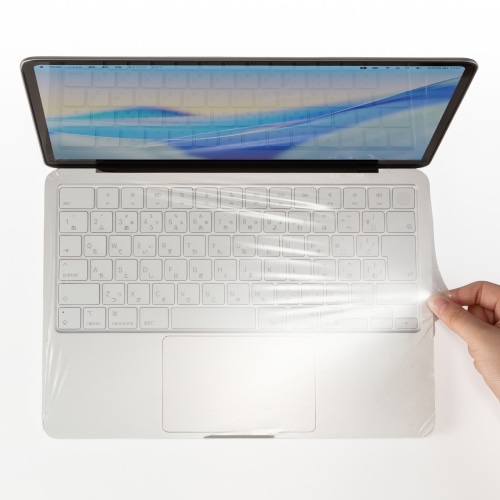 MacBook Neo用全面カバー
