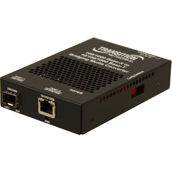 10/100/1000Base-T/SFP 空きスロット